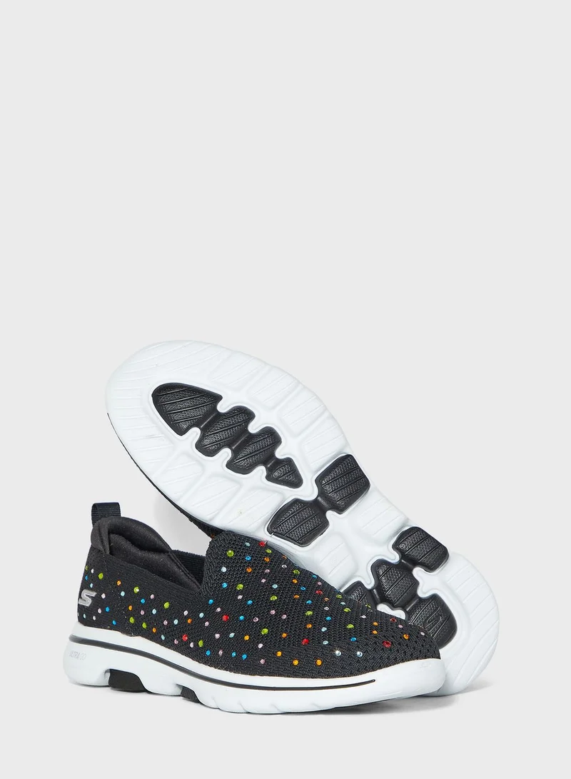 SKECHERS Go Walk 5