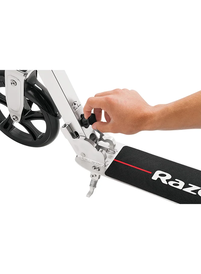 ريزر سكوتر Razor A6 للمراهقين والكبار - فضي