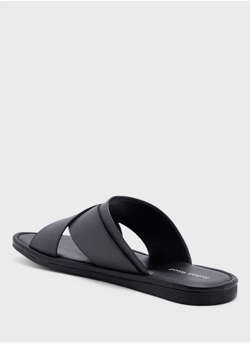 Robert Wood Cross Strap Casual Sandals