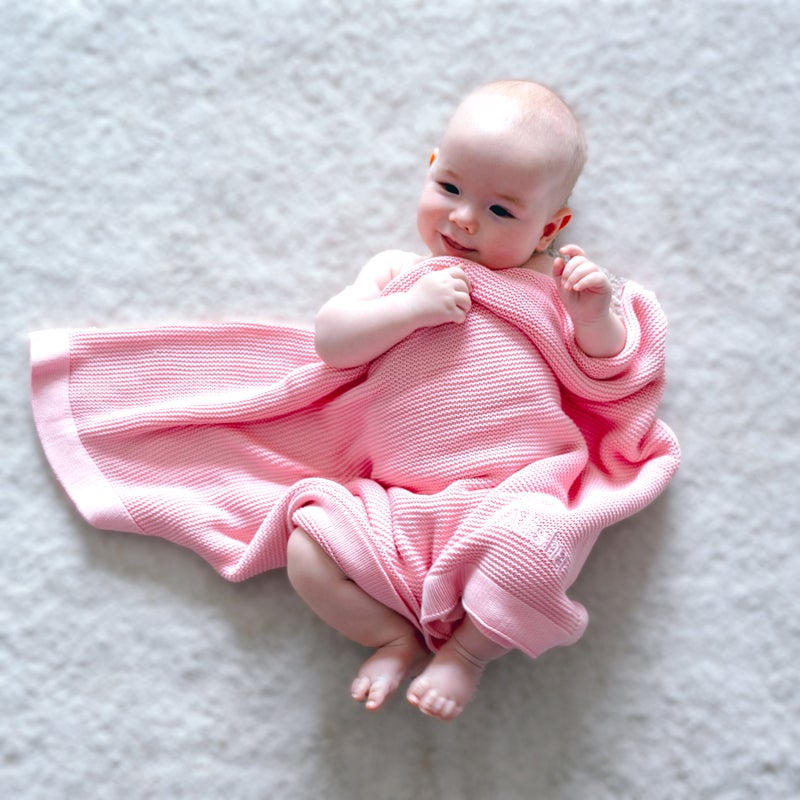 Lovingly Signed Personalized Bamboo Cellular Blanket - Pink - Image 3