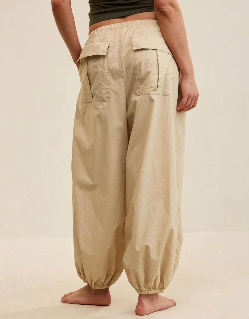 Aerie  Aerie Woven Balloon Pant for Women | Best Price UAE