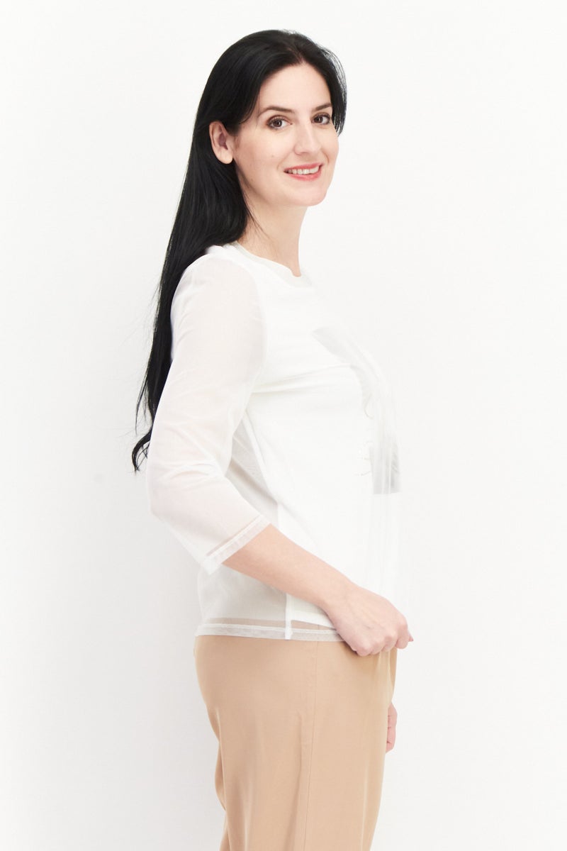 VERO MODA بلوزة نسائية بياقة دائرية وأكمام 3/4 بطباعة جرافيك، بيضاء - Image 3