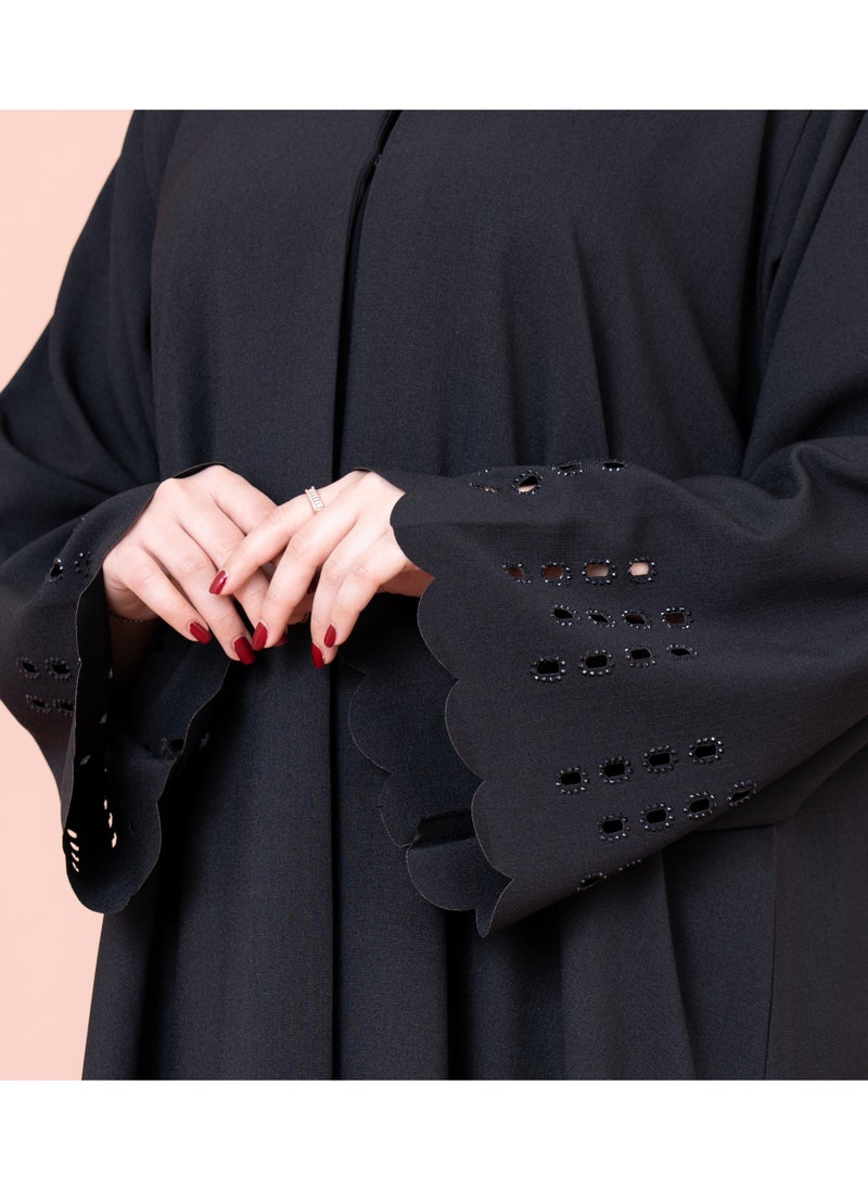 IKKXA Modern Elegant Abaya  - Image 4
