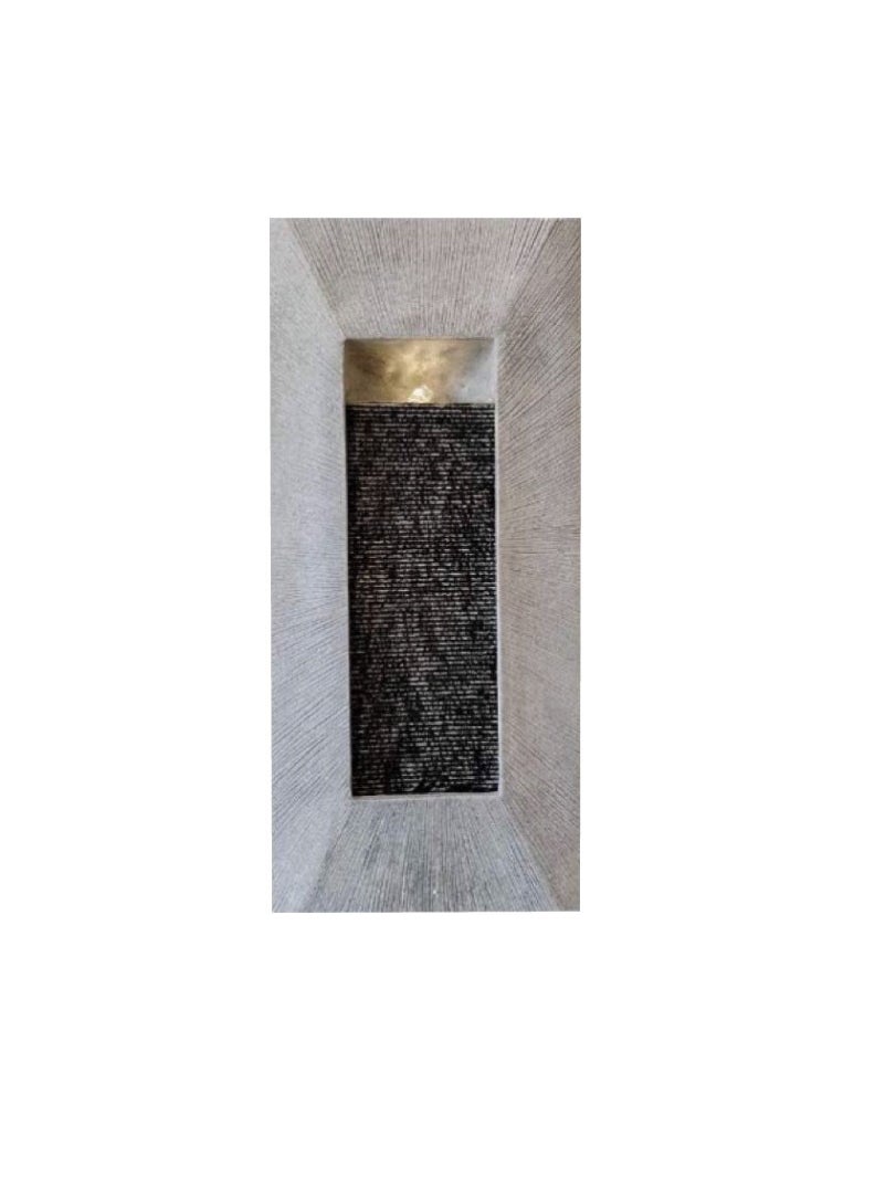 Zahrat Al Raiyan Wall-hanging fountain 
