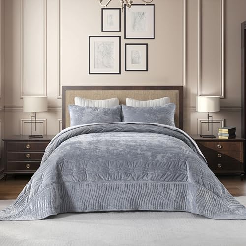 AJOCCI Velvet California King Size Quilt Oversized California Comforter Set Light Blue Bedding Set 118106 with 2 Pillow Shams Luxurious Quilt SetAllSeason 3 Pieces - Image 1