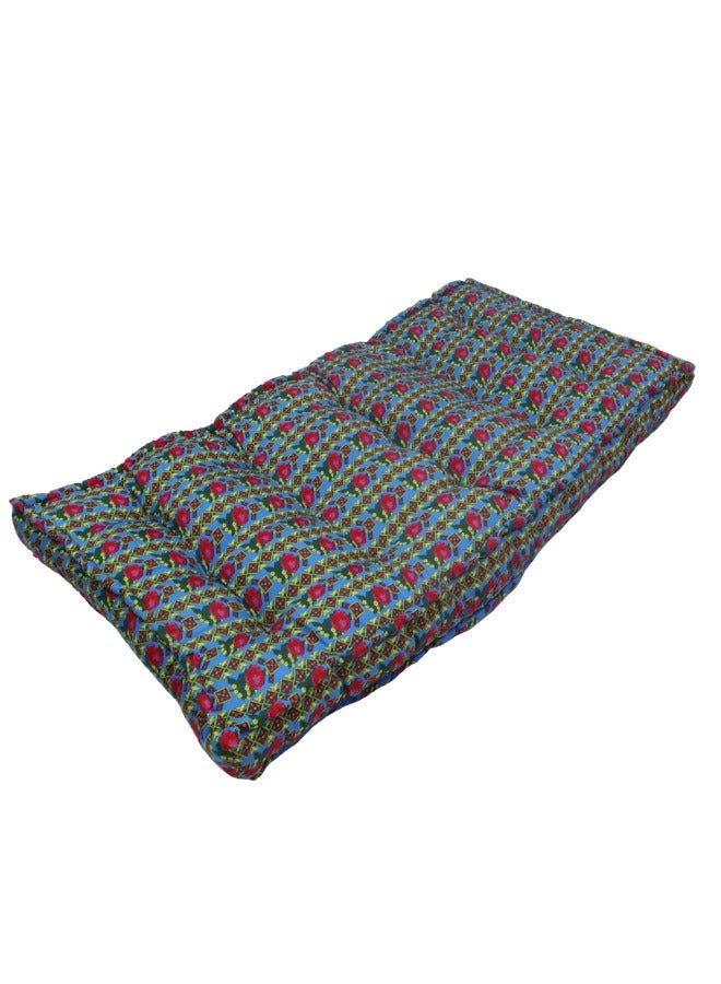 سمارت هوم مرتبة ومطرحة قطنية فاخرة بأبعاد مثالية (180 سم × 90 سم × 10 سم) للمنزل والمخيمات والإستراحات تتميز بالراحة التامة والدعامة المثالية لجعل كل لحظة من الراحة أكثر استرخاءً بفضل قماشها القطني الناعم وارتفاعها المثالي - Image 5