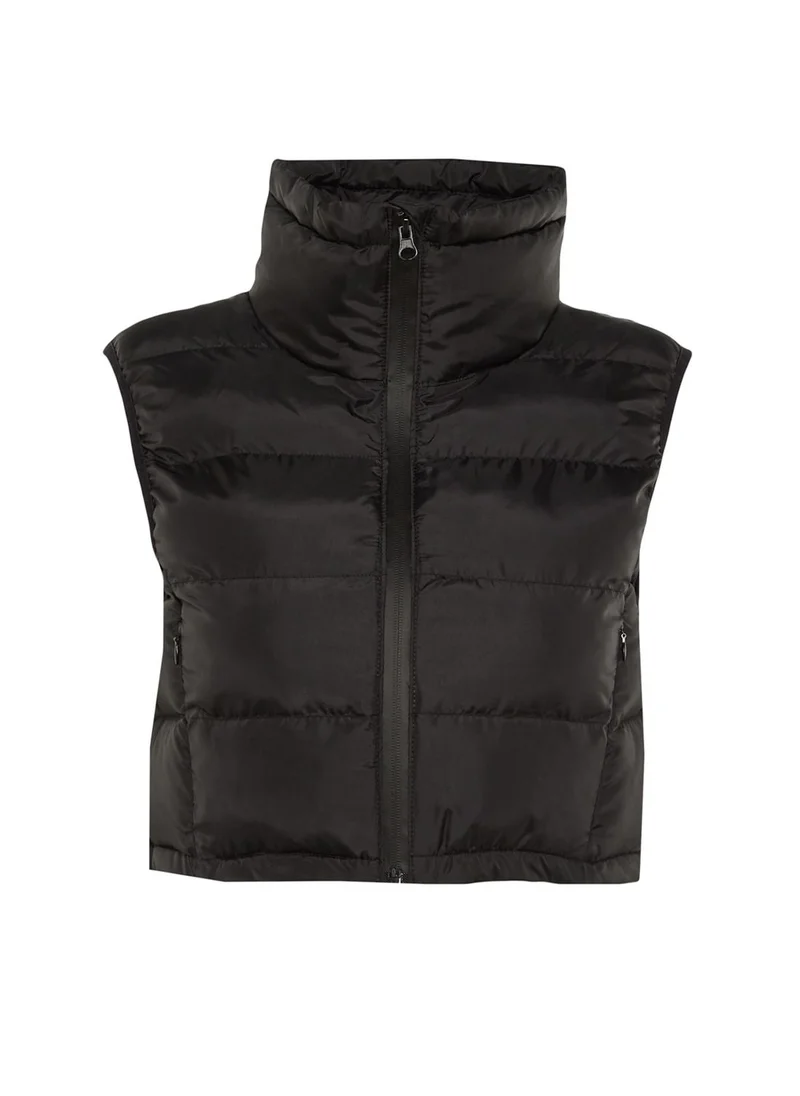 trendyol Zip Detail Crop Puffer Vest