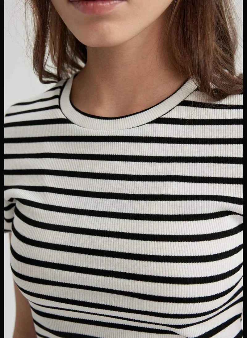 DeFacto Woman Short Sleeve T-Shirt