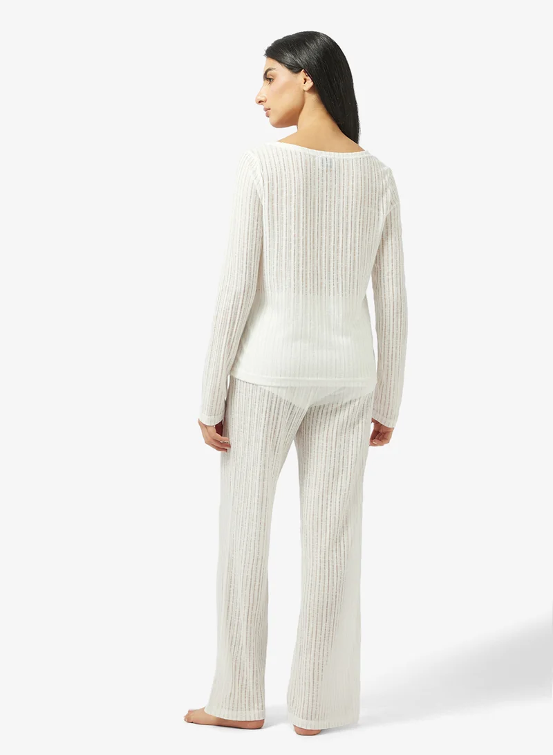 ايلا طقم بيجامة علوي وسفلي