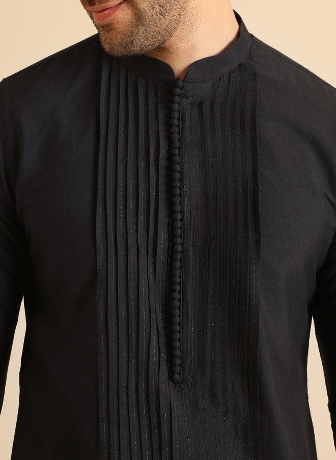 KISAH Men Pleated Kurta with Trousers - Image 2