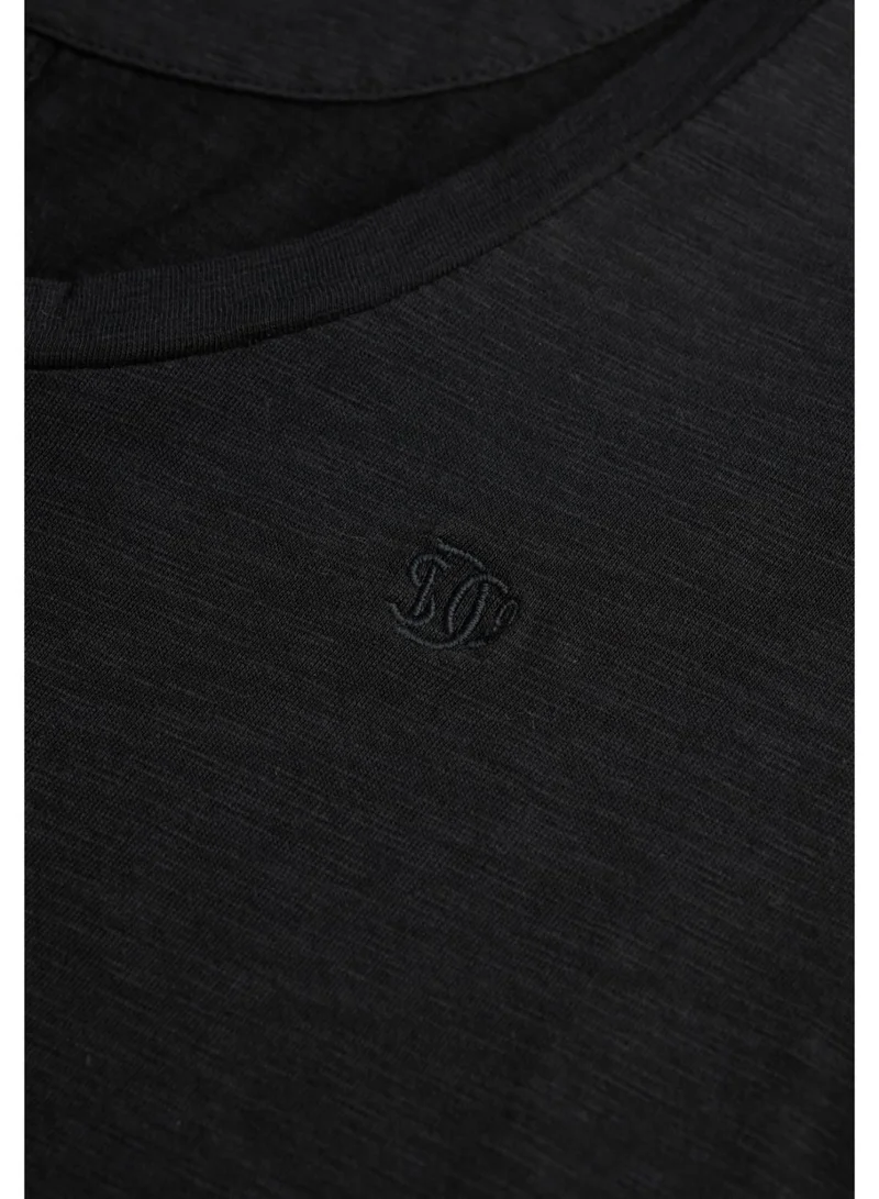 سوبر دراي تي شيرت بياقة قارب