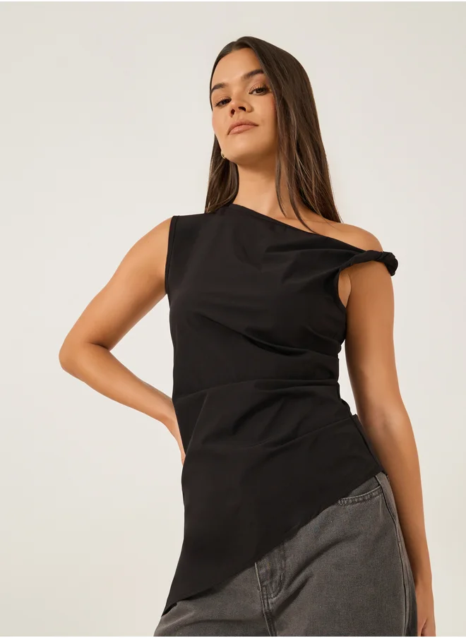 Styli Solid Asymmetric Hem One Shoulder Sleeveless Top