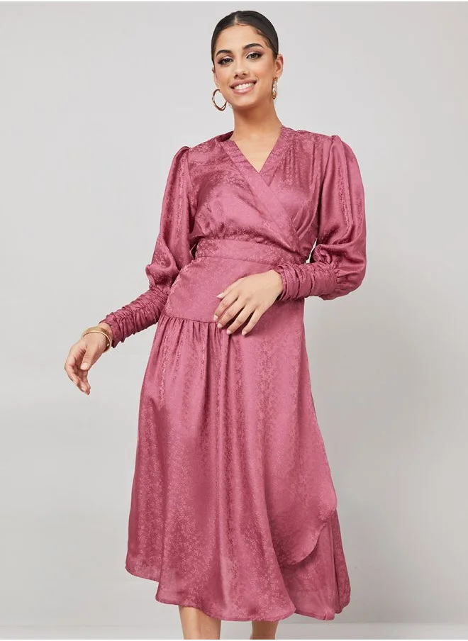 ستايلي Cuffed Sleeve Jacquard Wrap Midi Dress