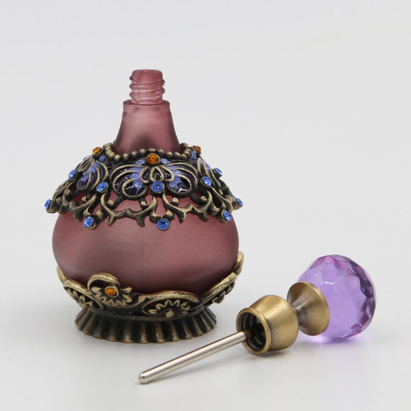 زجاجة عطر فارغة من العصور القديمة المُرسومة باللون المينا في دبي - زجاجة عطر زجاجية لزيوت العناصر الأساسية - Image 3