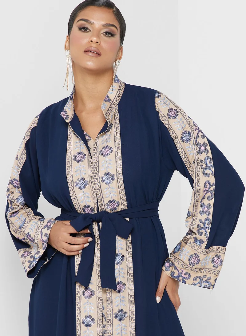 hayas closet Belted Tiered Printed Abaya