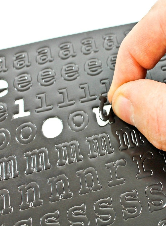 صك UK حروف مغناطيسية من Suck UK - حروف مغناطيسية للثلاجة - أرقام مغناطيسية - حروف أبجدية مغناطيسية - حروف وأرقام مغناطيسية - مغناطيس للمطبخ - خطوط آلة كاتبة - حروف لوحة الرسائل - ديكور للثلاجة - أسود - Image 3