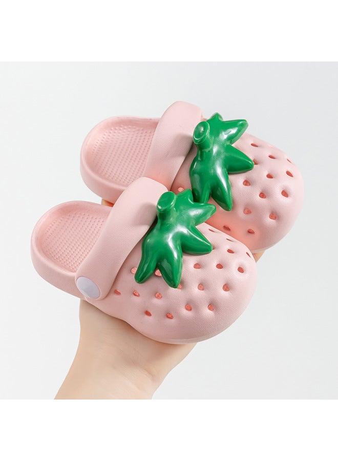 New Cute Strawberry Closed-toe Sandals For Summer, Cartoon Girls' Clogs For Home And Outdoor Use, Parent-child Children's Slippers