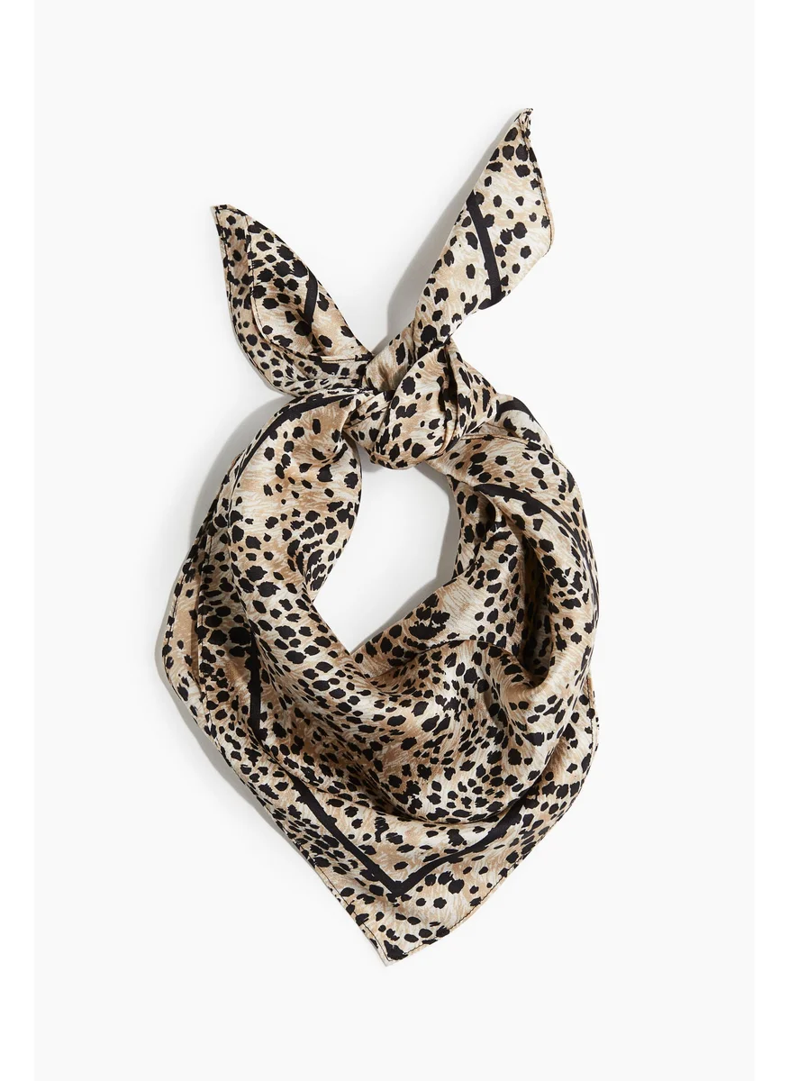 اتش اند ام Printed Silk Scarf