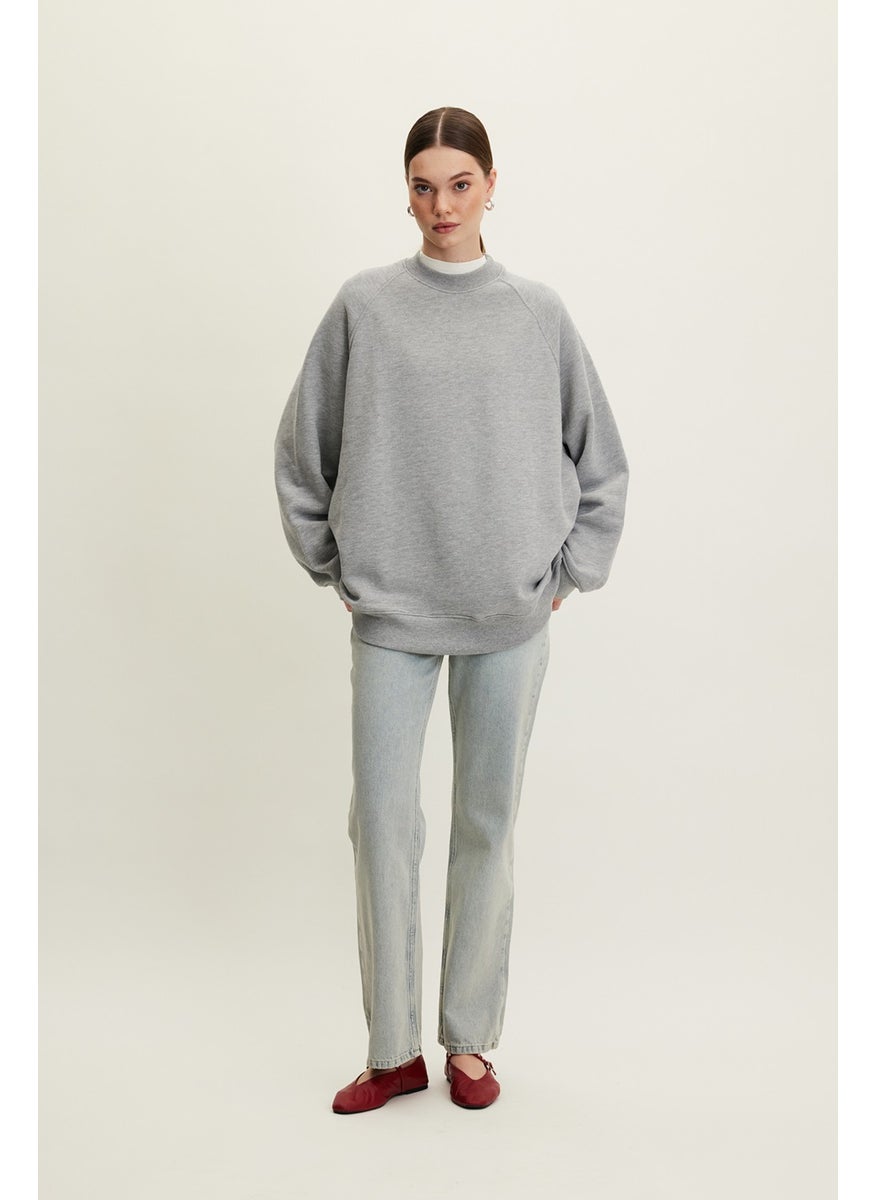 Oversize Basic Sweatshirt Grey Melange - pzsku/ZF9ECC8AED391F93ABA14Z/45/_/1741272231/ec90d470-adcd-41b6-b53b-462d6e18c51d