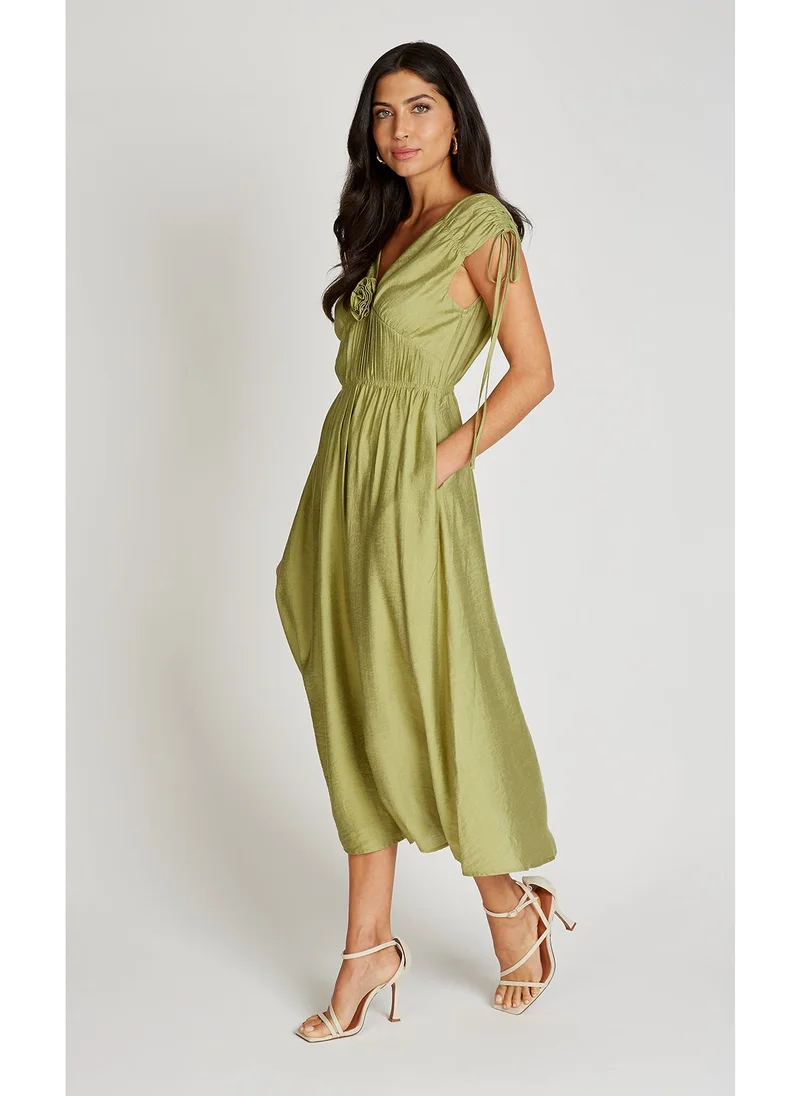 ليتل مسترس V-Neck Maxi Dress
