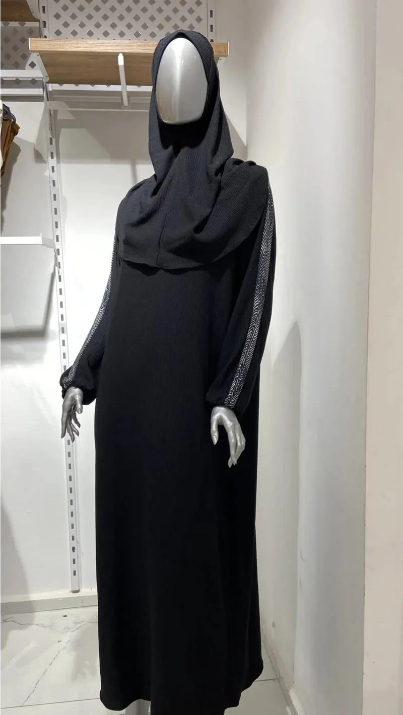 Giz Giyim Easy to Wear One Piece Prayer Dress Black Plus Size