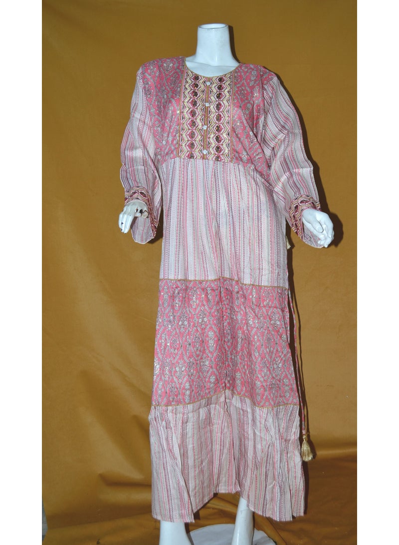 زينة جلابية نسائية أنيقة – فستان سهرة وحفلات محتشم بتطريز وأكمام طويلة مع أشرطة جانبية قابلة للتعديل - Image 1