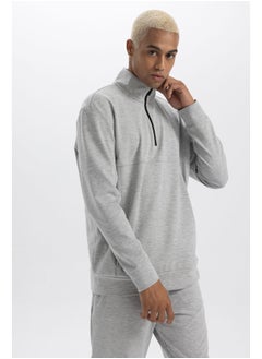 DeFacto Man Standart Fit High Neck Long Sleeve Sweatshirt  - Image 5