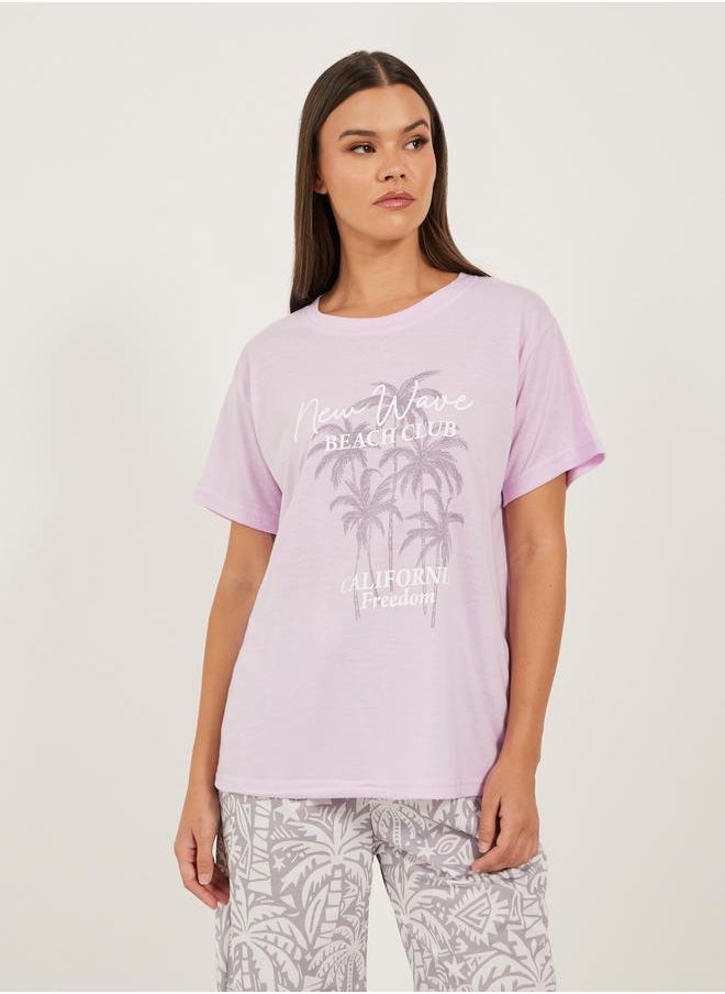 Styli Palm Graphic Print Dropped Shoulder T-Shirt and Pyjama Pants Set  - Image 3