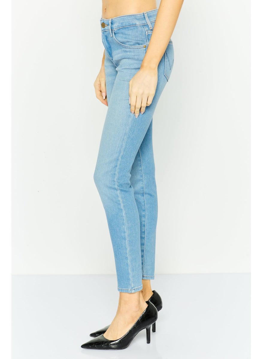 Wrangler Women Skinny Fit Washed Denim Jeans, Blue  - Image 3