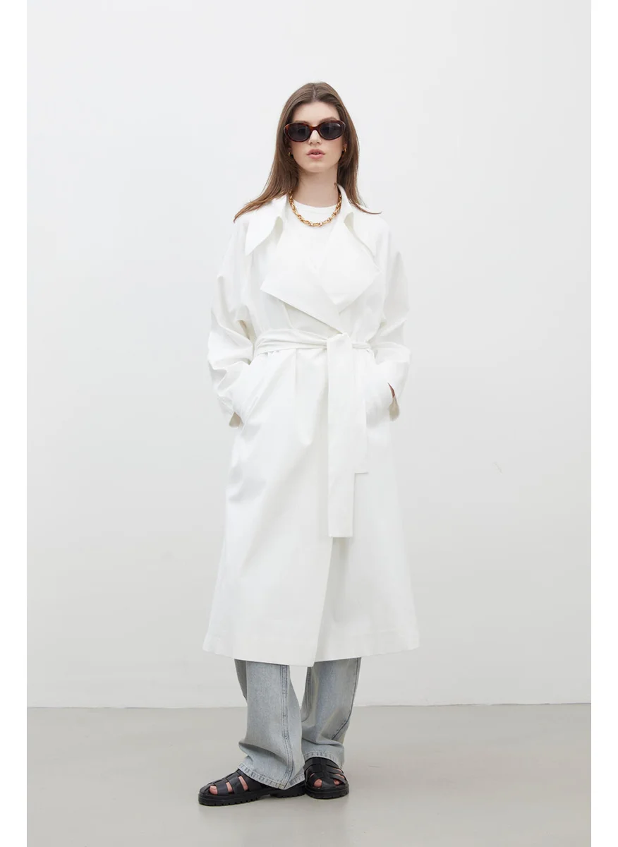 مانوكا Oversize Wide Collar Trench Coat Ecru