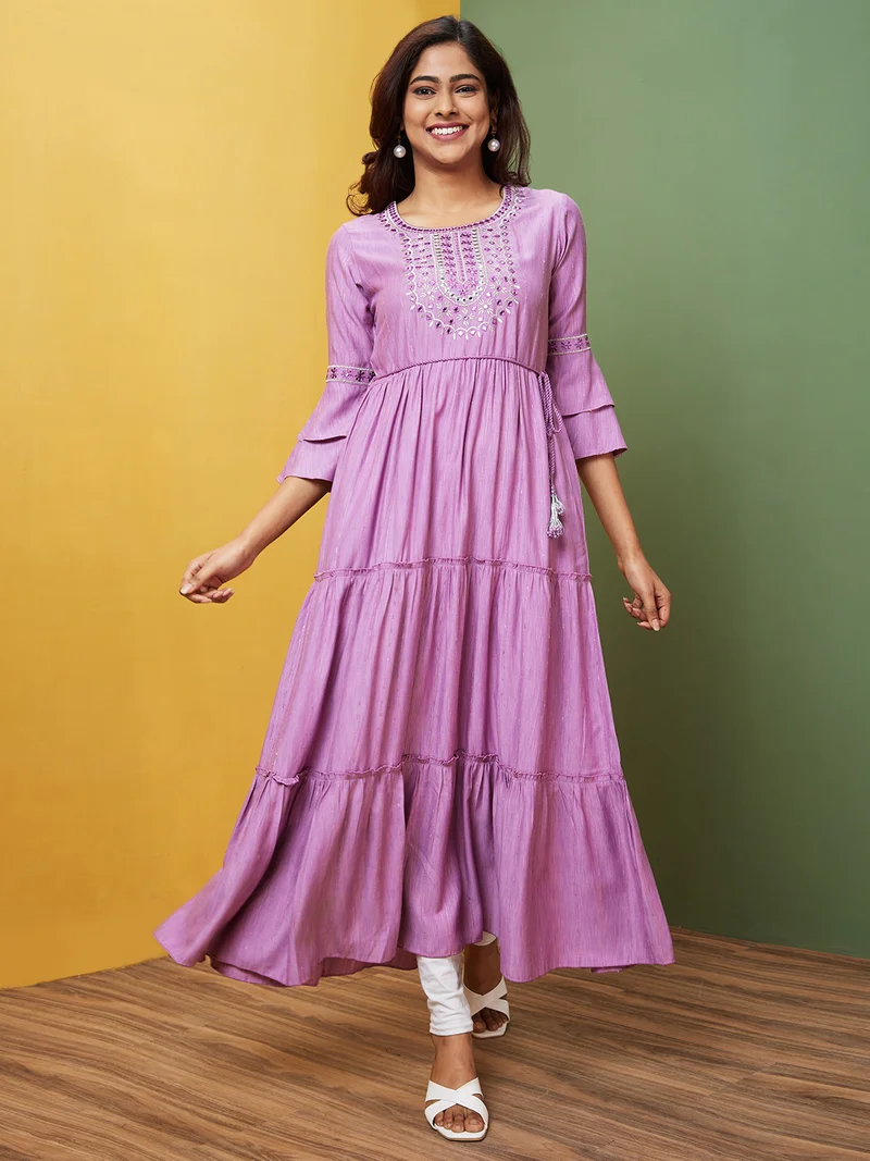 Women Ethnic Motifs Embroidered Flared Sleeves Round Neck A-Line Kurta