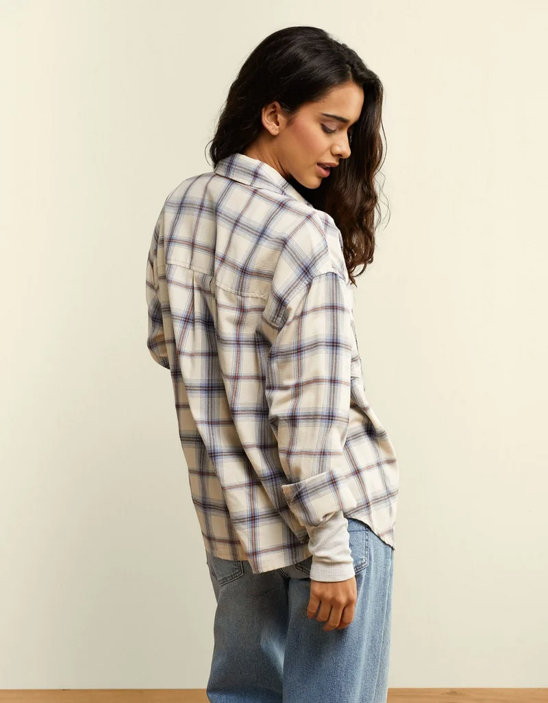 American Eagle  AE Oversized Flannel Shirt for Women | Best Price UAE