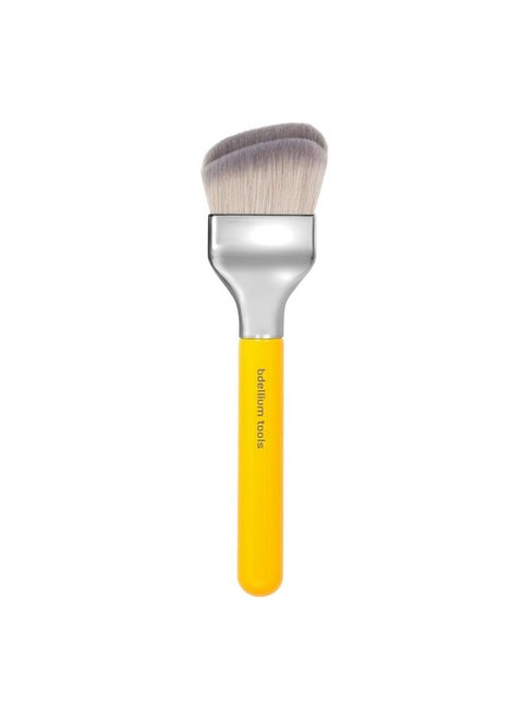 فرشاة مكياج احترافية من Bdellium Tools - سلسلة ستوديو 971 كبيرة مائلة ذات قبة مزدوجة - مع ألياف صناعية ناعمة، لتطبيق ومزج سريع وسهل (أصفر، قطعة واحدة)