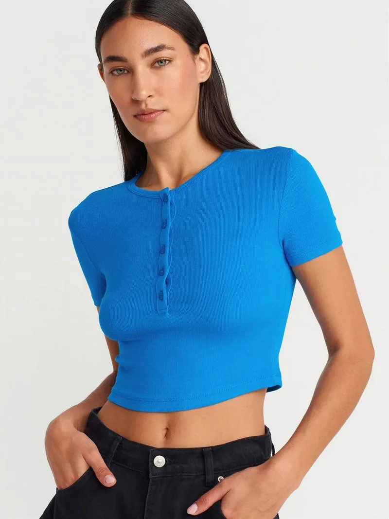 ديلفين Dilvin Slim Fit Crop Blouse With Buttons
