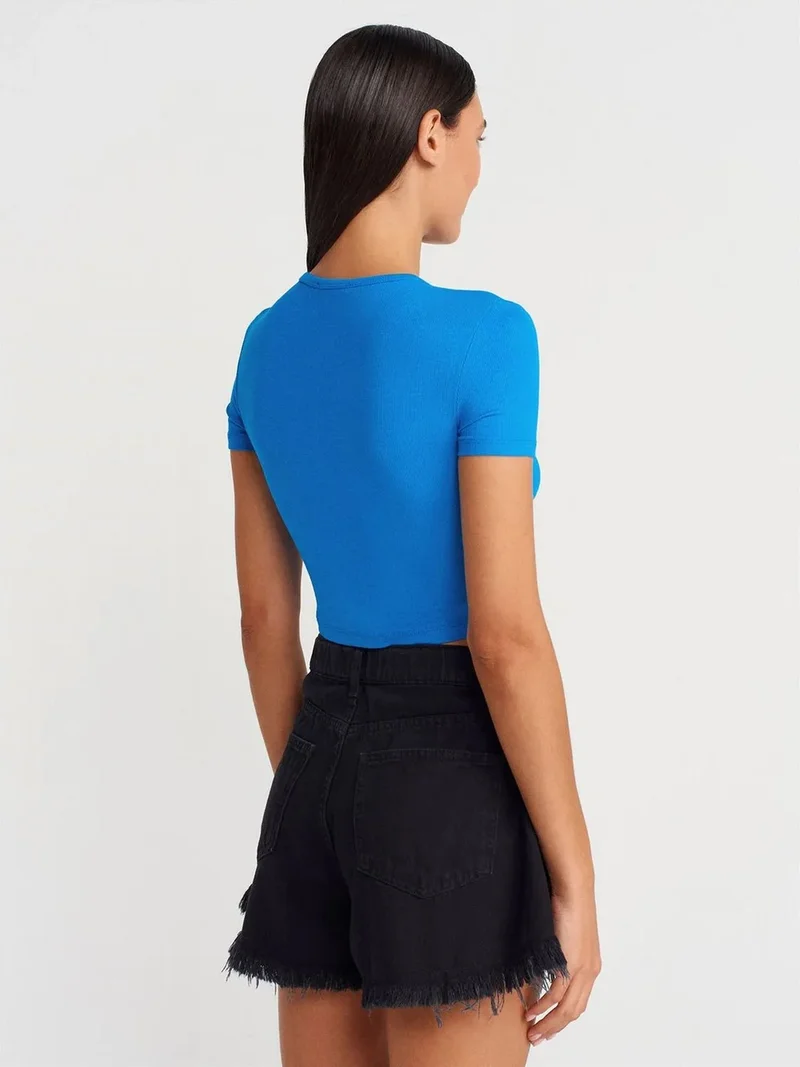 ديلفين Dilvin Slim Fit Crop Blouse With Buttons