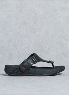 Trakk II Sandals
