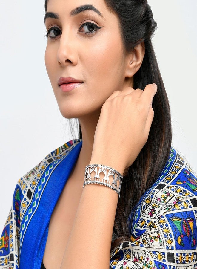 VOYLLA Warli Thumakda London Thumakda Cuff Cuffs Bracelets For Women|Enamel|Summer|Gift For Her|Oxidised| - Image 3