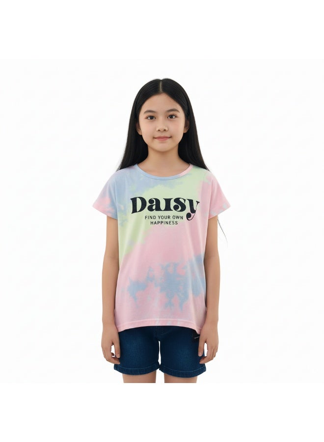 جوانا تي شيرت فتيات برقبة دائرية وأكمام قصيرة بطبعة "اعثري على سعادتك" مع ظهر طويل وزهور الأقحوان - أزرق/أصفر/وردي - Image 1