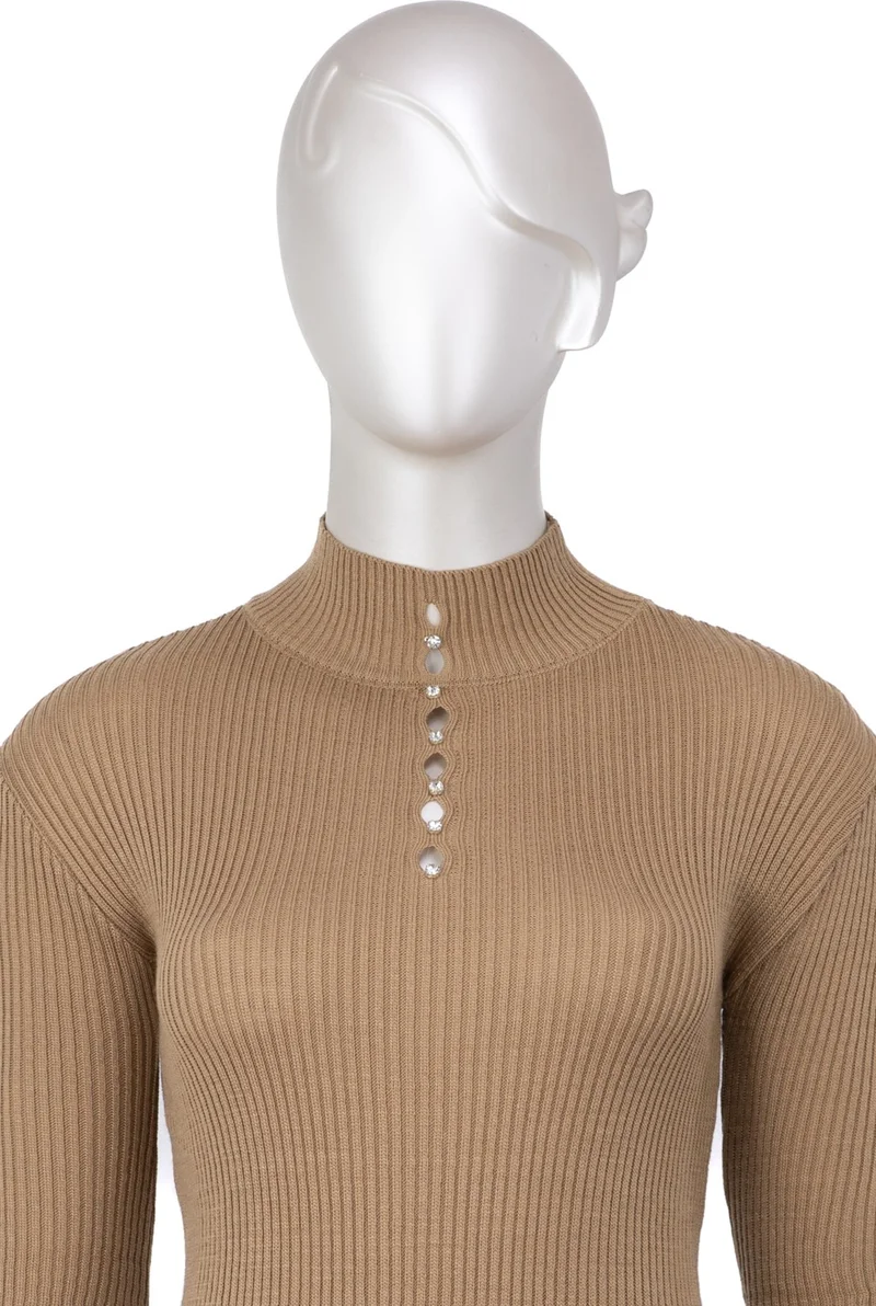 اوبلاند Women's Winter Stylish Stoned Half Collar Long Sleeve Fitted Lycra Knitted Knitwear Badi Sweater on the Chest