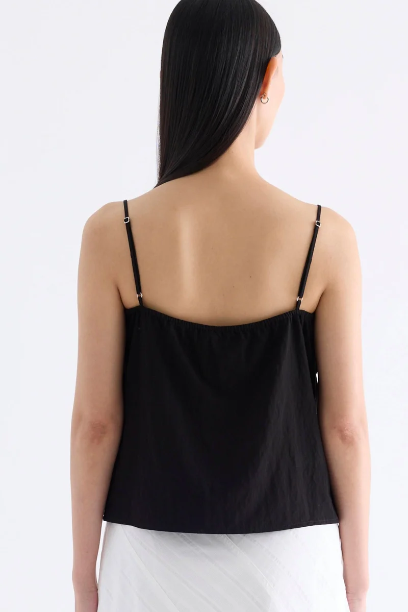 ذا اديتورز ماركت Ellera Twist Pleat Top