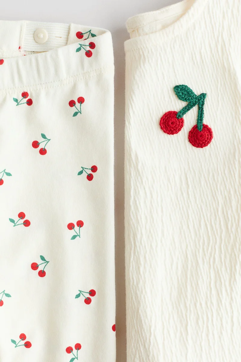 اتش اند ام طقم من بلوزة ولغينغز