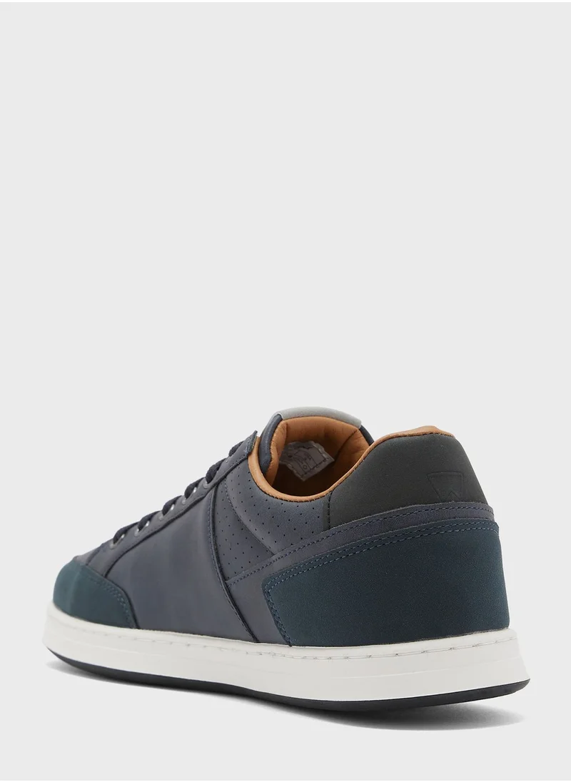 Wrangler Butch Low Top Sneakers