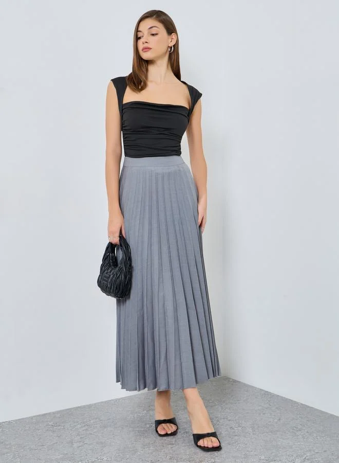 Styli Grey Slubbed Twill Pleated A-Line Maxi Skirt