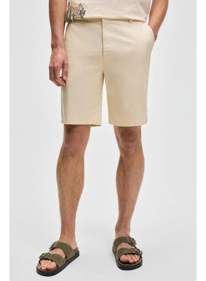 Grimelange TEEMO Men's Side Pocket Zippered elastane Slim Fit Light Beige Shorts.
