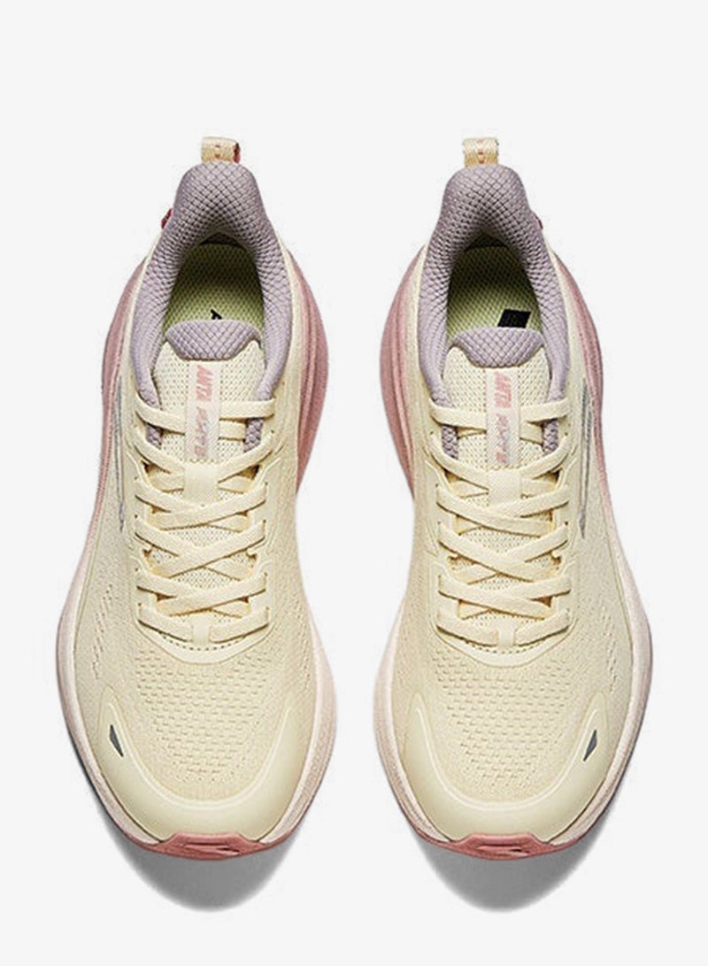 انتا حذاء روكيت الجيل السادس | حذاء رياضي مقاوم للماء بتقنية النيتروجين، أصفر، مبطن، قابل للتنفس - Image 4