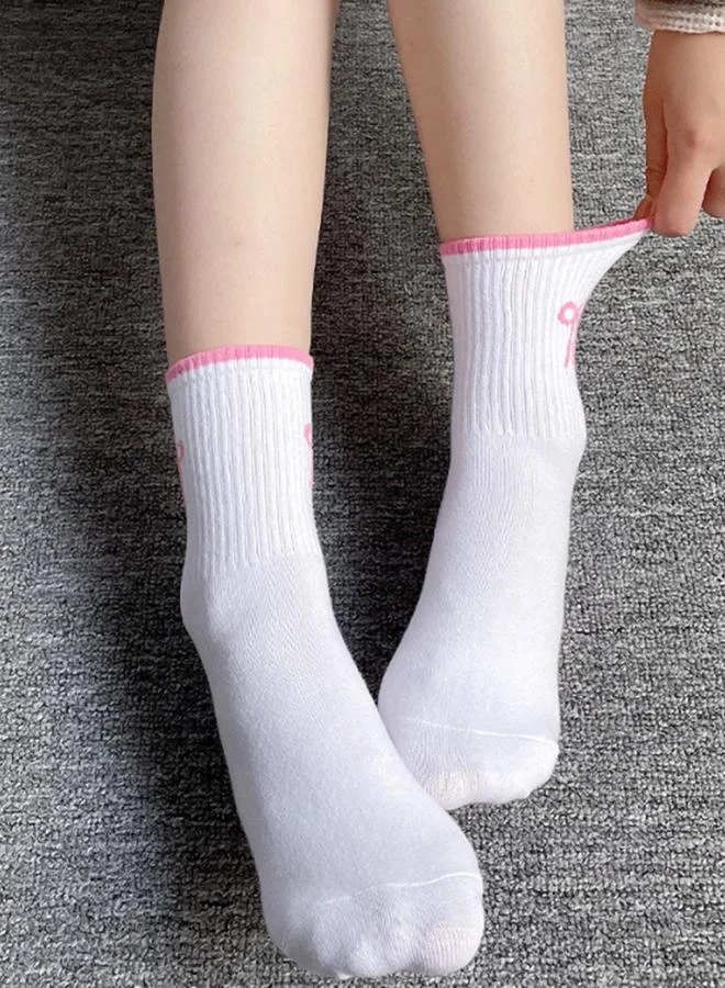 ستايلي اكتيف جوارب بوسادات سيليكون على شكل قلب وحواف متباينة وطبعة فيونكة