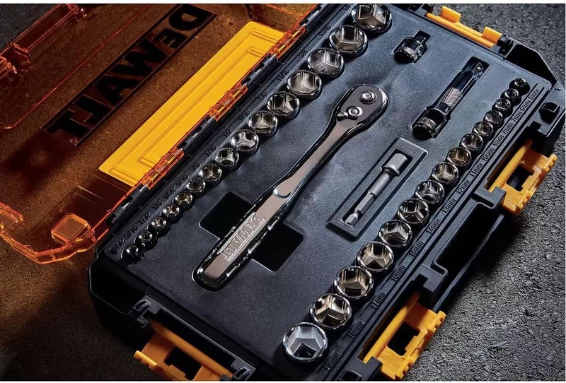 DEWALT DWMT45034 Mechanics 1/4 in. and 3/8 in. Drive Socket Set (34 pc.) - Image 4