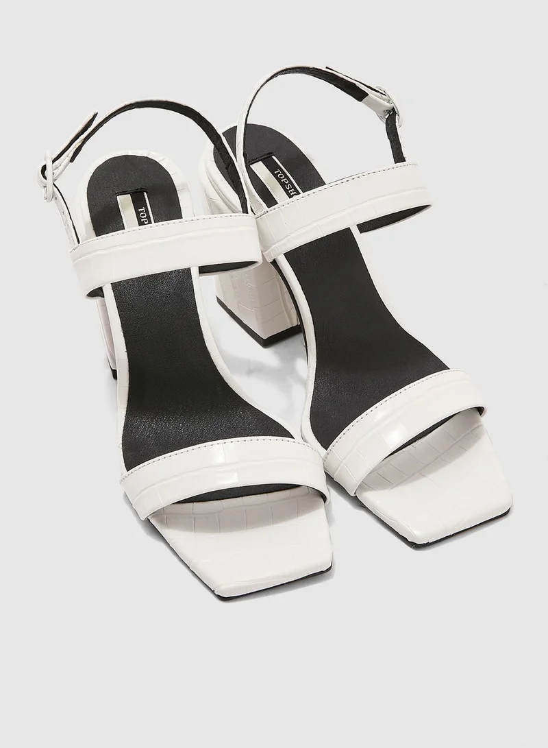 TOPSHOP Roxie Vegan Block Heel Sandal - White