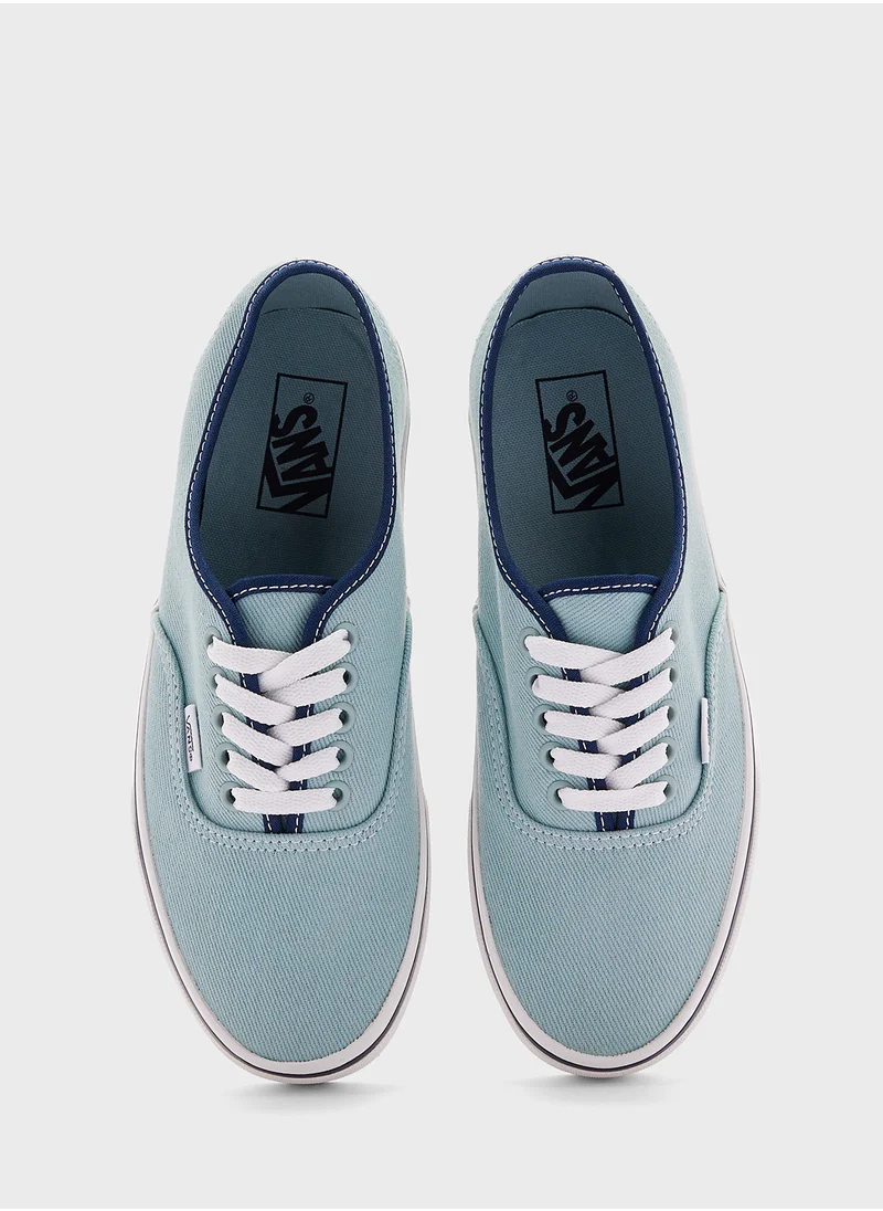 فانز Authentic