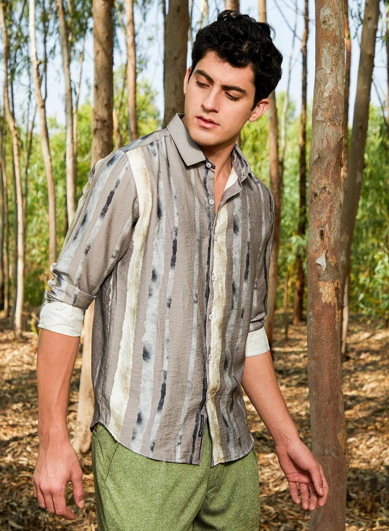 Campus Sutra Men's Coin Grey Indie-Striped Shirt